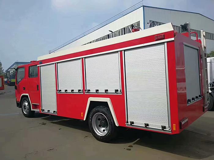 4300L industriële brandweerwagen